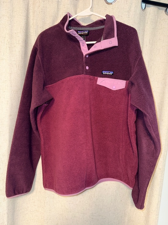 Patagonia Tops - Patagonia Women’s Two-Tone Burgundy and Pink Fleece Snap-Up Pullover